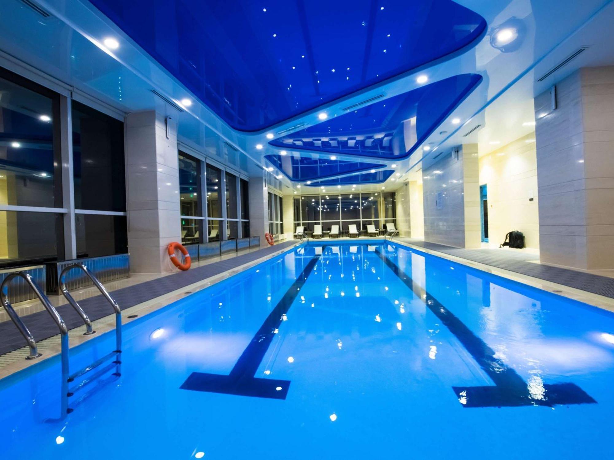Novotel Улан-Батор Экстерьер фото